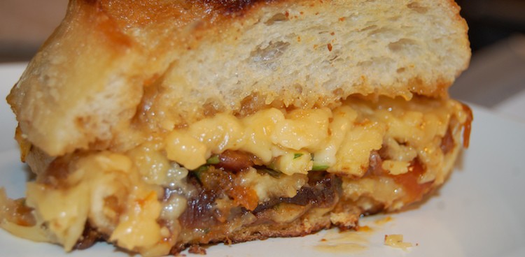 Smoked Gouda Apricot Melt