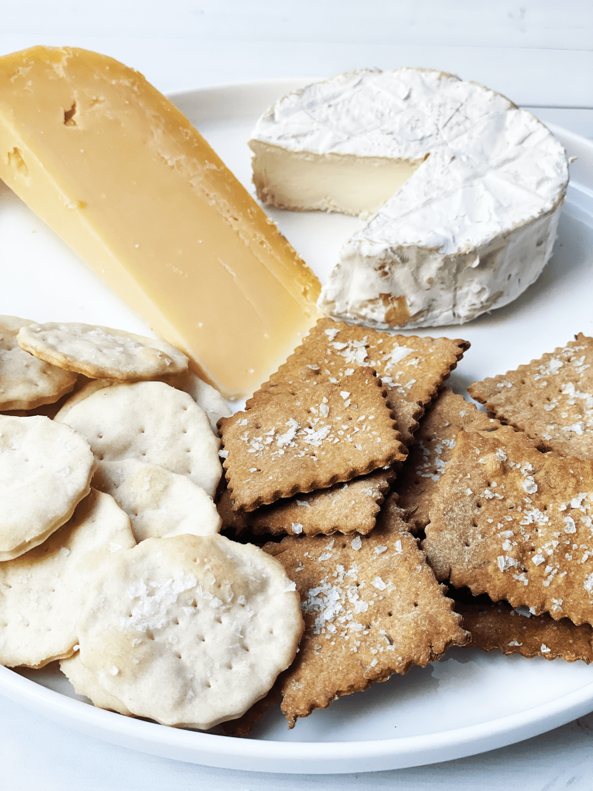 DIY Crackers are Easy and Customizable